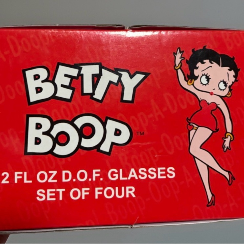 Betty Boop 12 Oz Double Old Fashion Glasses New In Box Is Great Shape - Picture 5 of 7